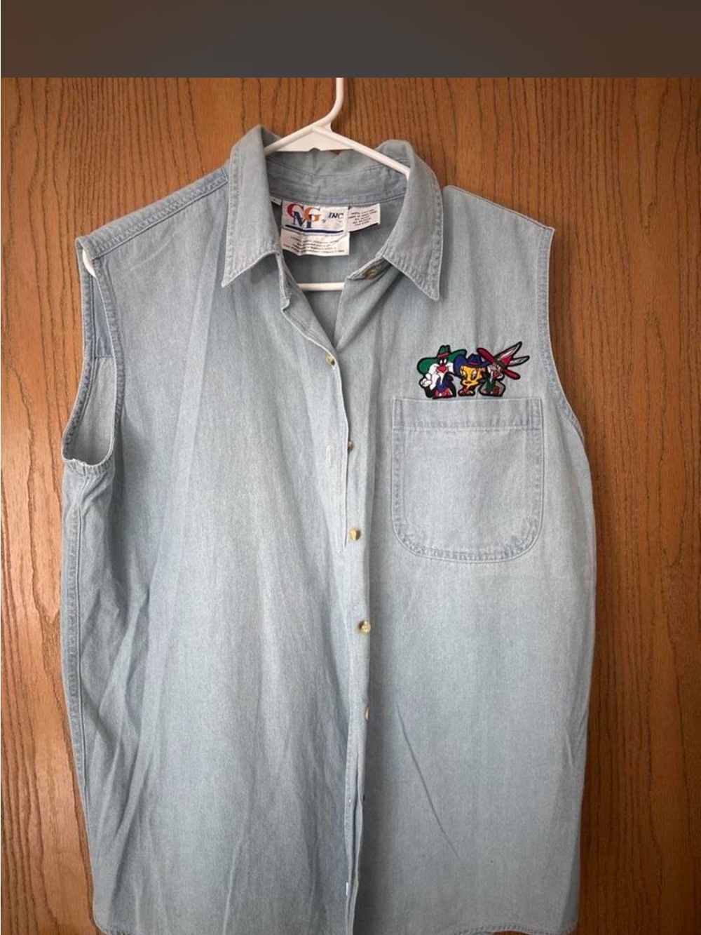 Looney tune light Wash Denim Sleeveless Button-Up Shirt